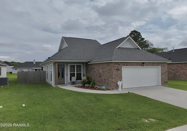 Homes for sale in Maurice, LA | 202 Earls Ct, Maurice, LA 70555 | MLS# 2600006471