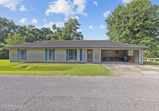 Photo 2 of Sale Pending at 1107 W A School St, Rayne, LA 70578 | MLS# 2600007380 | Listing updated on 2026-09-06