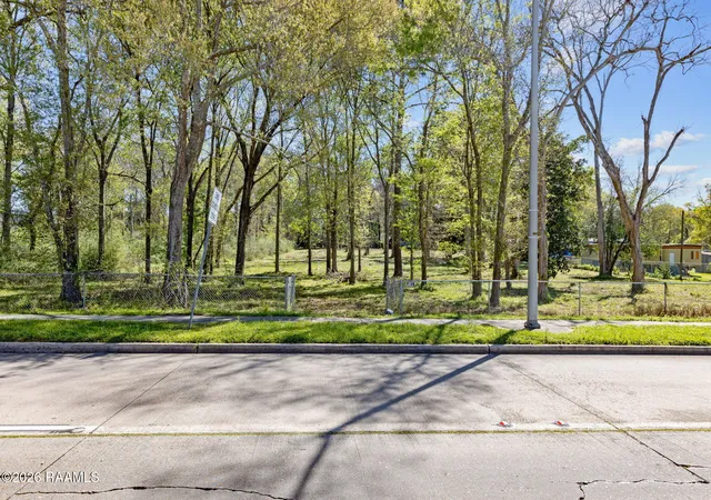 Photo 4 of Land for sale at 104 Teurlings Dr, Lafayette, LA 70501 | MLS# 2600002316 | Listing updated on 2026-08-08