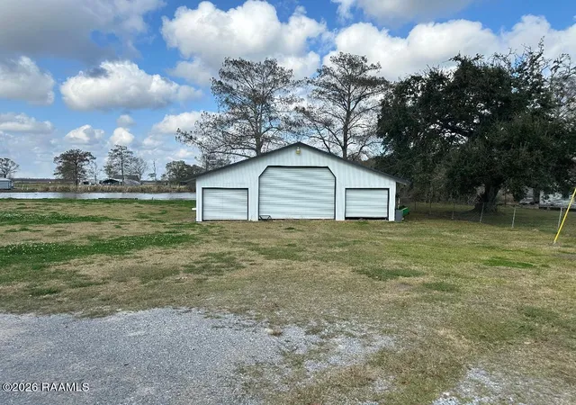 Homes for sale in Franklin, LA | 8908 Hwy 182, Franklin, LA 70538 | MLS# 2500006749