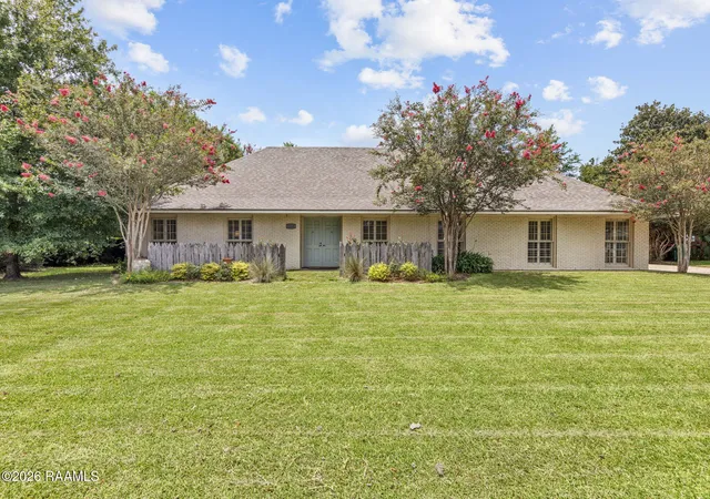 Photo 1 of Single family home for sale at 1210 Jeanne St, Lafayette, LA 70506 | MLS# 2600006872 | Listing updated on 2026-09-19