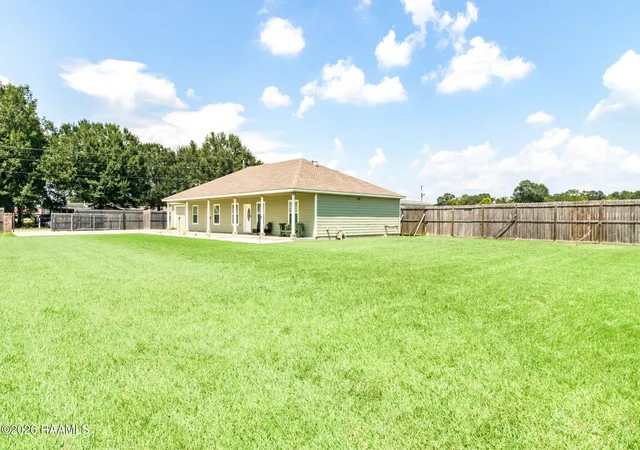 Photo 2 of Single family home for sale at 114 Wildflower Ln, Opelousas, LA 70570 | MLS# 2600002668 | Listing updated on 2026-08-07
