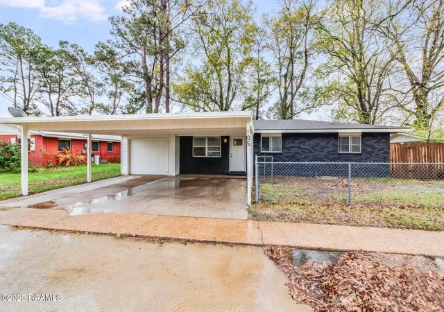 1st image of 105 Brockton Dr, Carencro, LA 70520 | MLS# 2600003482