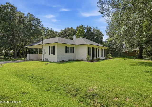 Photo 2 of Sale Pending at 4000 Dalbor St, Jeanerette, LA 70544 | MLS# 2600007908 | Listing updated on 2026-09-01