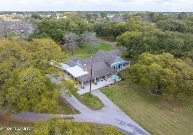 58th image of 8916 Eastwood Dr, Abbeville, LA 70510 | MLS# 2600001979