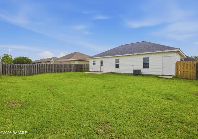 Homes for sale in Duson, LA | 211 Stoneridge Dr, Duson, LA 70529 | MLS# 2600004750