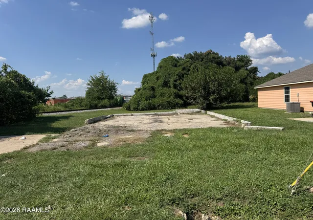 Photo 1 of Sale Pending at 101 Hobson St, Lafayette, LA 70501 | MLS# 2600008142 | Listing updated on 2026-09-08