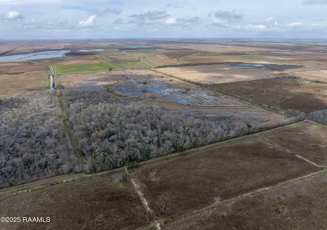 image of 003 Couvillion Rd, Abbeville, LA 70510 | MLS# 25001768