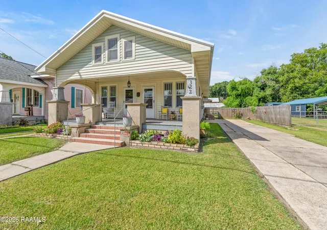3rd image of 322 S Main St, Breaux Bridge, LA 70517 | MLS# 2600007160