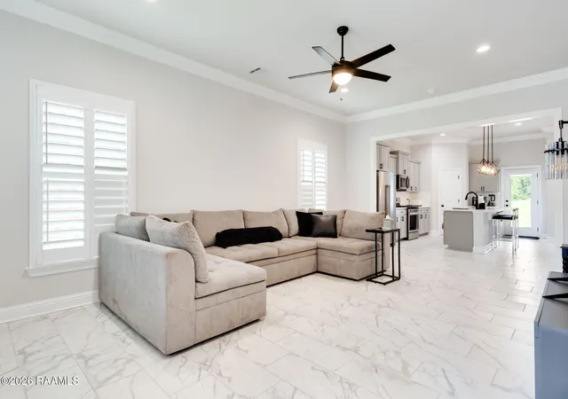 Photo 3 of Single family home for sale at 109 Oak Hvn Dr, Lafayette, LA 70507 | MLS# 2600003630 | Listing updated on 2026-08-19