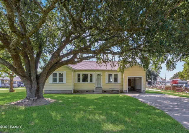 1st image of 1608 Bethia St, Franklin, LA 70538 | MLS# 2600006354