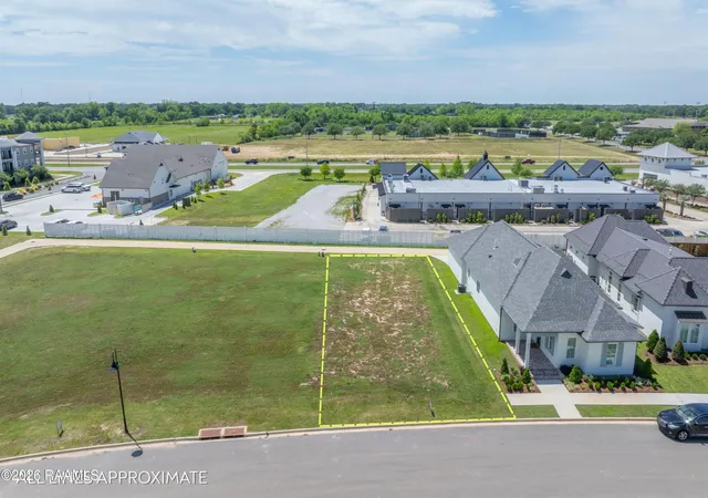 3rd image of 214 Windswept Ln, Youngsville, LA 70592 | MLS# 2600003454