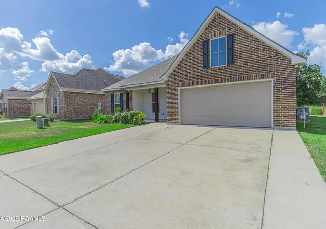Photo 3 of Single family home for sale at 109 Spider Lily Ln, Lafayette, LA 70508 | MLS# 2600007850 | Listing updated on 2026-08-23