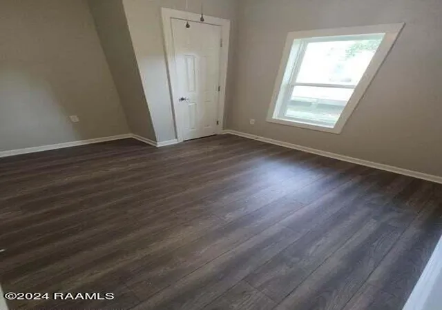 Listing Photo 2 - Condo for sale in building located at 400 S Granger St, Erath, LA 70533 - Unit #