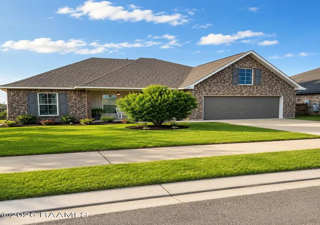 2nd image of 601 Grassy Meadows Ln, Lafayette, LA 70506 | MLS# 2600006734