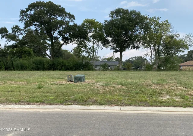 Photo 1 of Land for sale at 104 Leaning Oak Dr, Lafayette, LA 70508 | MLS# 2600007027 | Listing updated on 2026-07-30
