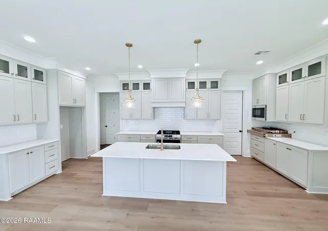 4th image of 109 Cliffside Dr, Youngsville, LA 70592 | MLS# 2600001951