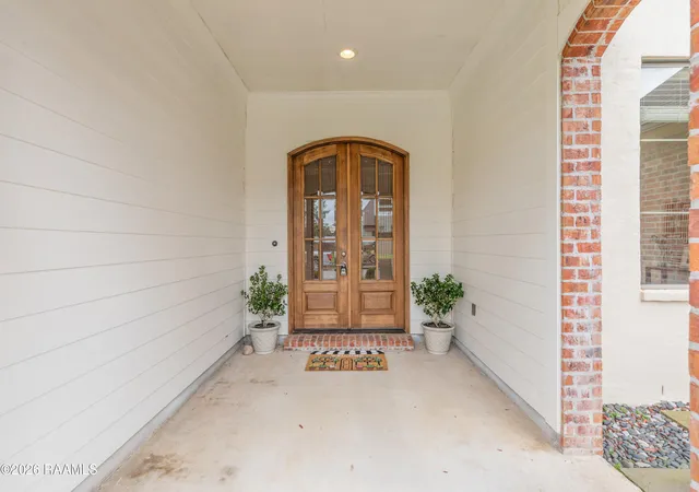 Photo 3 of Single family home for sale at 111 Spring View Dr, Youngsville, LA 70592 | MLS# 2600005453 | Listing updated on 2026-09-14