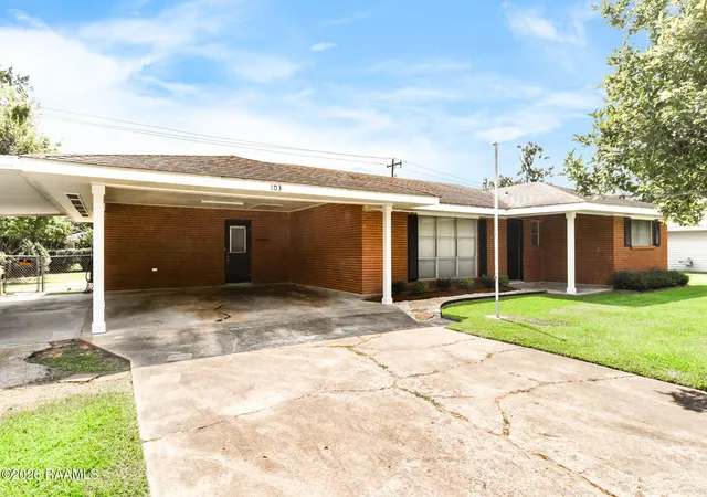Photo 3 of Sale Pending at 103 Vital St, Lafayette, LA 70506 | MLS# 2600006718 | Listing updated on 2026-08-31