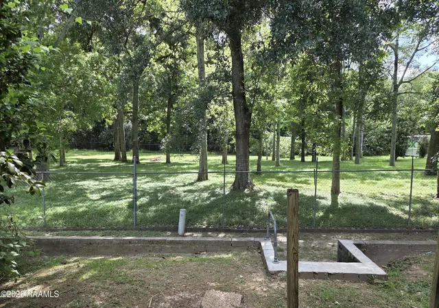 34th image of 15 Morning Glory Sq, Lafayette, LA 70507 | MLS# 2600007840