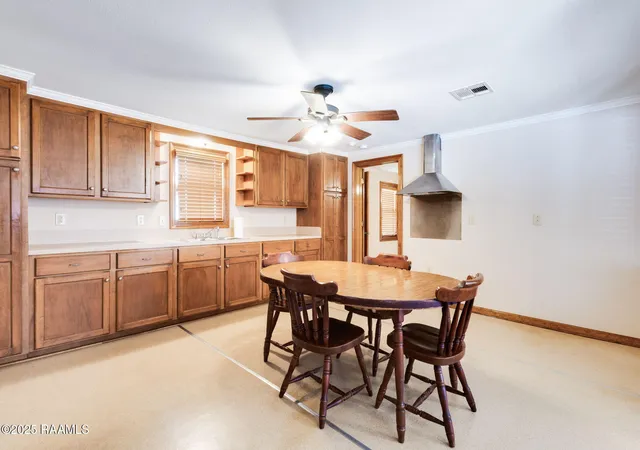 Photo 4 of Single family home for sale at 501 W Dale St, New Iberia, LA 70560 | MLS# 2600005340 | Listing updated on 2026-09-13
