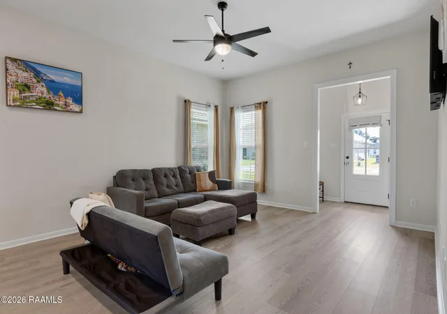 Photo 3 of Single family home for sale at 120 Segovia Way, Lafayette, LA 70506 | MLS# 2600006994 | Listing updated on 2026-08-19