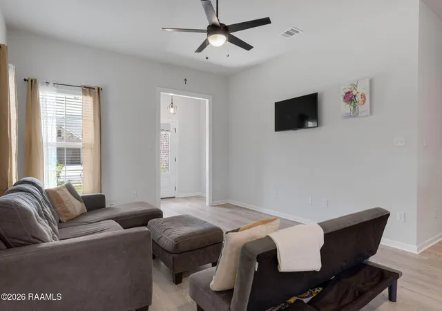 Photo 3 of Single family home for sale at 120 Segovia Way, Lafayette, LA 70506 | MLS# 2600006994 | Listing updated on 2026-08-19