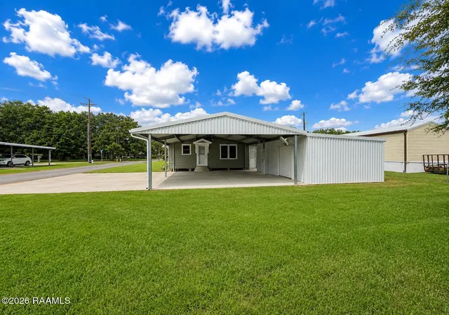 Photo 4 of Single family home for sale at 561 Main St, Arnaudville, LA 70512 | MLS# 2600008128 | Listing updated on 2026-08-29