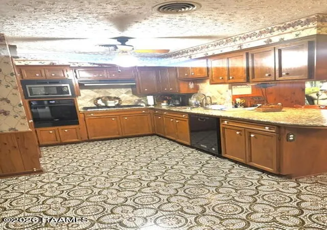 Photo 3 of Single family home for sale at 505 Martin Luther King Junior St, Baldwin, LA 70514 | MLS# 2600007036 | Listing updated on 2026-08-19