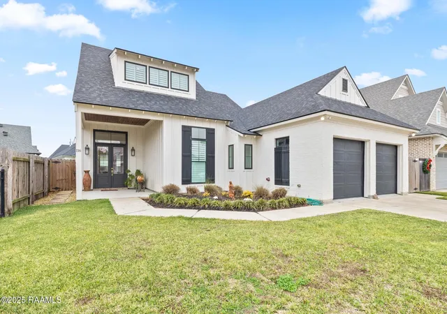 2nd image of 116 Orchard Park Ave, Lafayette, LA 70508 | MLS# 2500006495