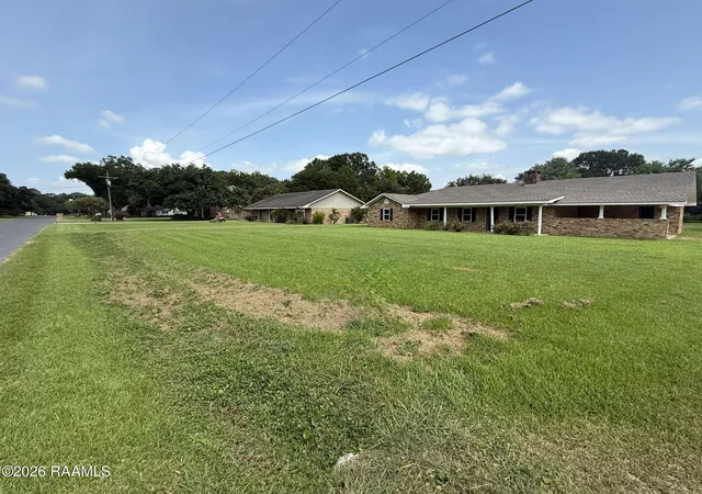 2nd image of 215 Saint Ann Ave, Opelousas, LA 70570 | MLS# 2600001244