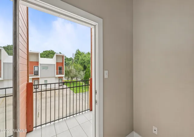 2nd image of 113 Byp St, Lafayette, LA 70503