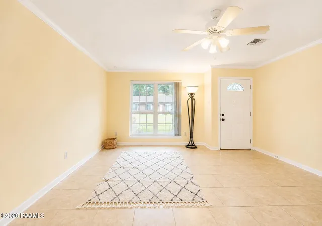 Photo 3 of Sale Pending at 109 Drake Dr, Lafayette, LA 70503 | MLS# 2600007294 | Listing updated on 2026-09-01
