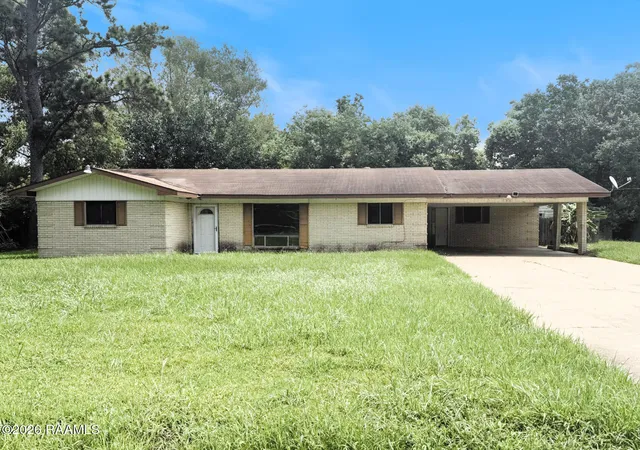 Homes for sale in Lawtell, LA | 197 Daine Dr, Lawtell, LA 70550 | MLS# 2600005918