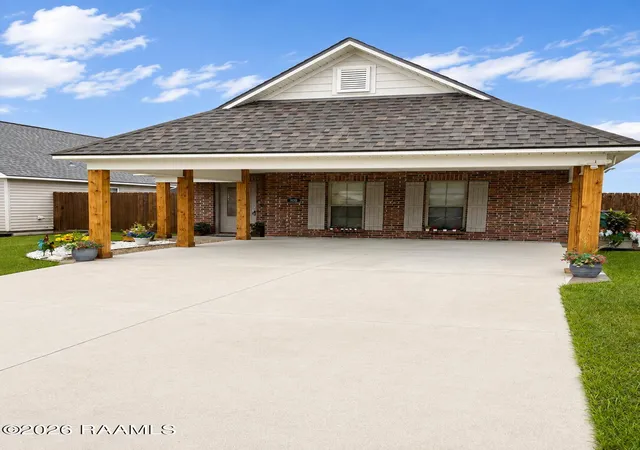 Photo 2 of Single family home for sale at 308 Harvest Ln, Abbeville, LA 70510 | MLS# 2600008151 | Listing updated on 2026-08-31