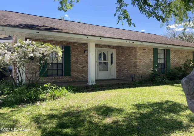 Homes for sale in Crowley, LA | 416 E 5Th St, Crowley, LA 70526 | MLS# 2600000655