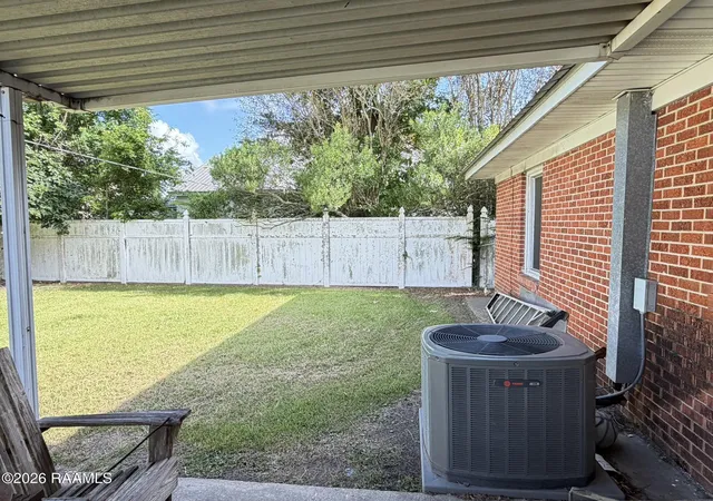 4th image of 1009 S Union St, Opelousas, LA 70570 | MLS# 2600006608