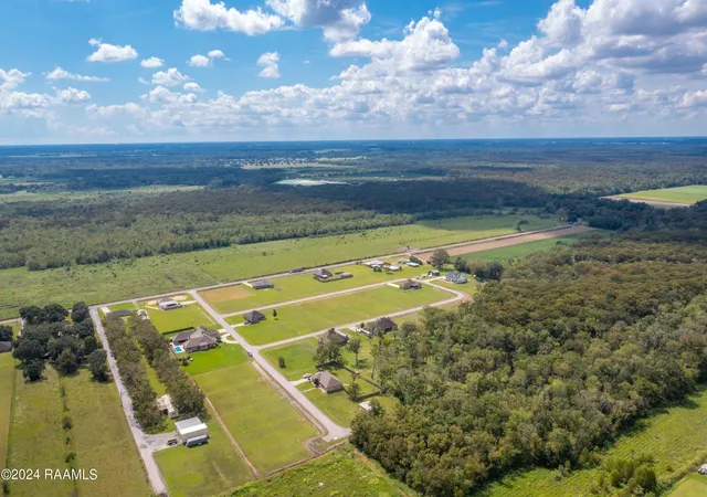 Photo 3 of Land for sale at 1042 Cypress Crk Rd, Saint Martinville, LA 70582 | MLS# 24008953 | Listing updated on 2026-05-12