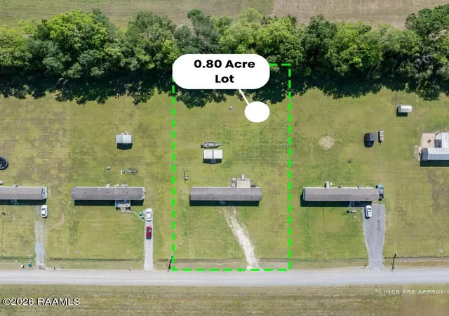 2nd image of 1024 Jed Dr Dr, Breaux Bridge, LA 70517 | MLS# 2600003850
