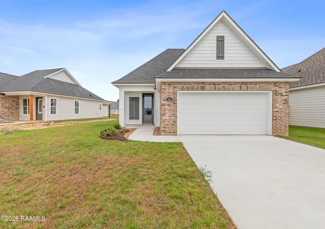 Photo 3 of Single family home for sale at 102 Harvest View Ln, Lafayette, LA 70508 | MLS# 2600006121 | Listing updated on 2026-08-26