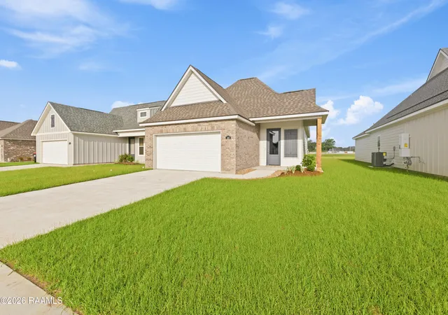 Photo 3 of Sale Pending at 108 Blushing Groom Dr, Carencro, LA 70520 | MLS# 2600005439 | Listing updated on 2026-09-21