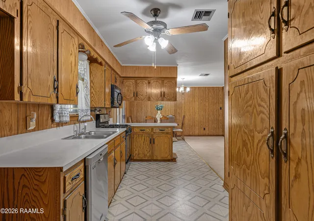 Photo 3 of Sale Pending at 200 Cheyenne Cir, Scott, LA 70583 | MLS# 2600007734 | Listing updated on 2026-08-22