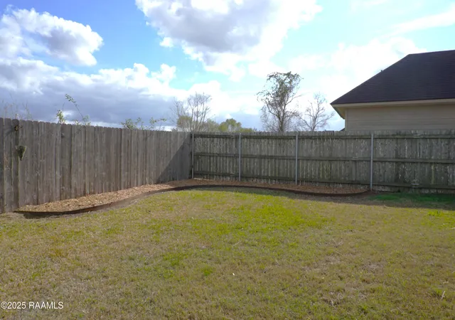 Photo 3 of Single family home for sale at 307 Grassland Ave, Lafayette, LA 70508 | MLS# 2500006621 | Listing updated on 2026-08-14