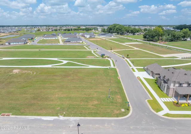 2nd image of 200 Sea Island Ln, Youngsville, LA 70592 | MLS# 2600007181