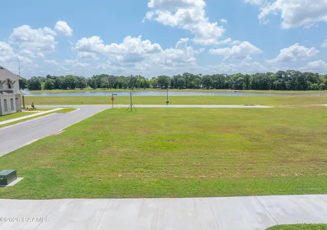 7th image of 200 Sea Island Ln, Youngsville, LA 70592 | MLS# 2600007181