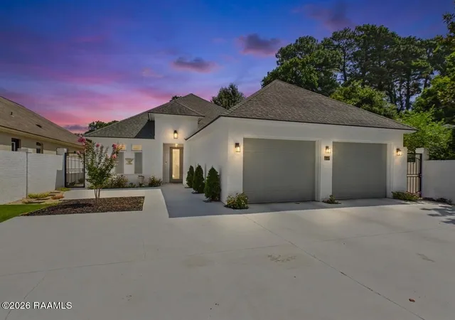 Photo 1 of Sale Pending at 217 Bertrand St, Lafayette, LA 70503 | MLS# 2600006977 | Listing updated on 2026-08-28