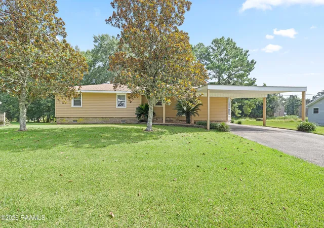 Photo 1 of Single family home for sale at 127 Julian Cir, Lafayette, LA 70507 | MLS# 2600006784 | Listing updated on 2026-08-24