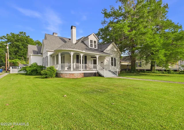 Homes for sale in Abbeville, LA | 501 Fairview Ave, Abbeville, LA 70510 | MLS# 2600004045