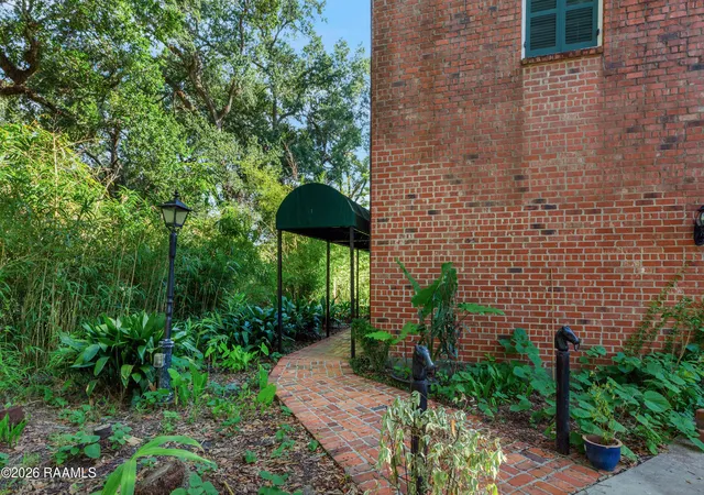 2nd image of 521 E Main St, New Iberia, LA 70560 | MLS# 2600007818