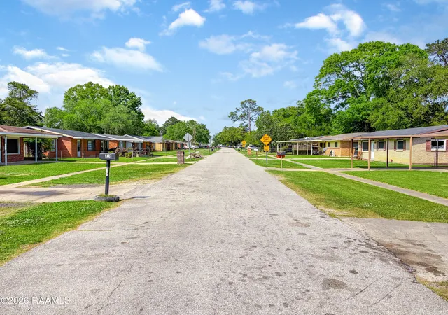 Photo 3 of Single family home for sale at 317 Doc Duhon St, Lafayette, LA 70501 | MLS# 2600003750 | Listing updated on 2026-09-17